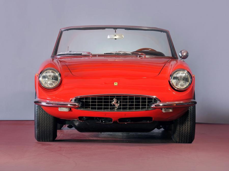  Ferrari 330 GTS 1967 года  (фото 9 из 102)